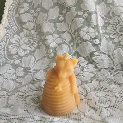 Bear with skep