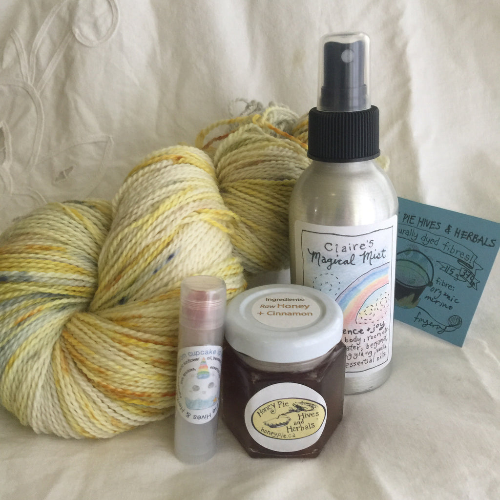 Monthly yarn subscription