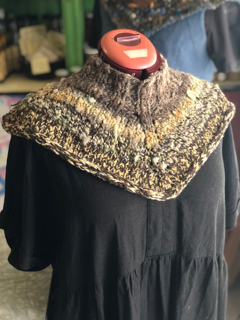 Woodland neck warmer