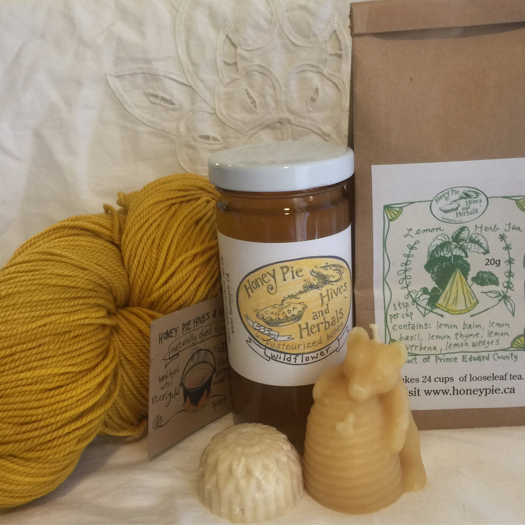 Monthly yarn subscription